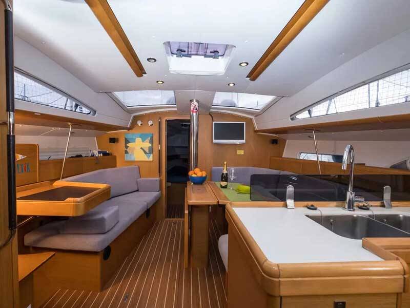 Sun Odyssey 42DS Malandrina