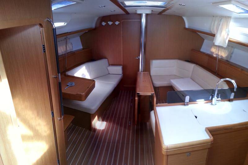 Sun Odyssey 42i Performance Margot