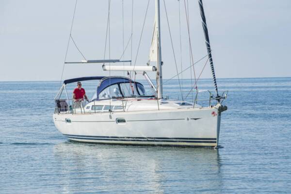 Sun Odyssey 42i • Benoit