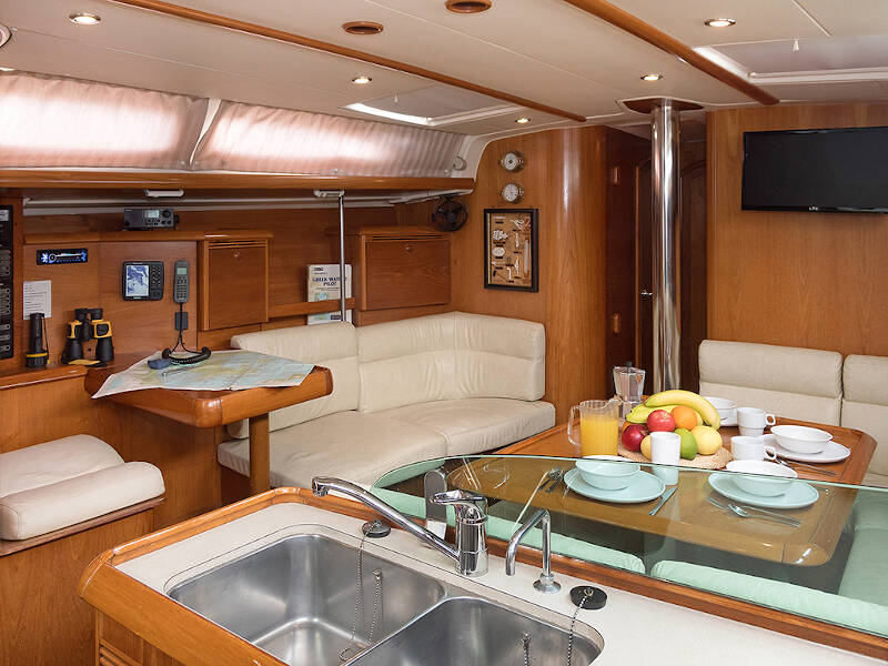 Sun Odyssey 43 Frine
