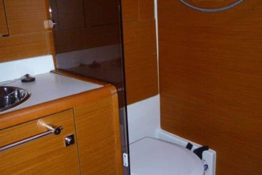 Sun Odyssey 439 Bowmore
