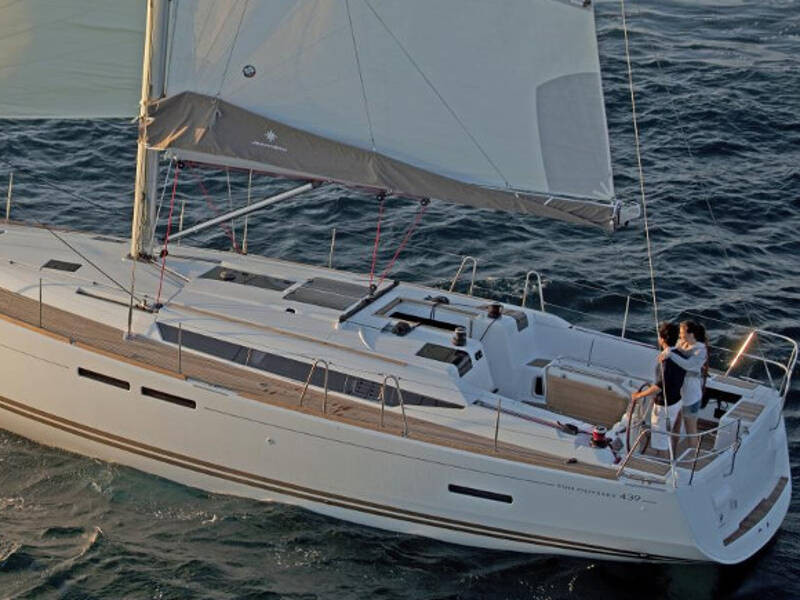 Sun Odyssey 439 • Timaria II