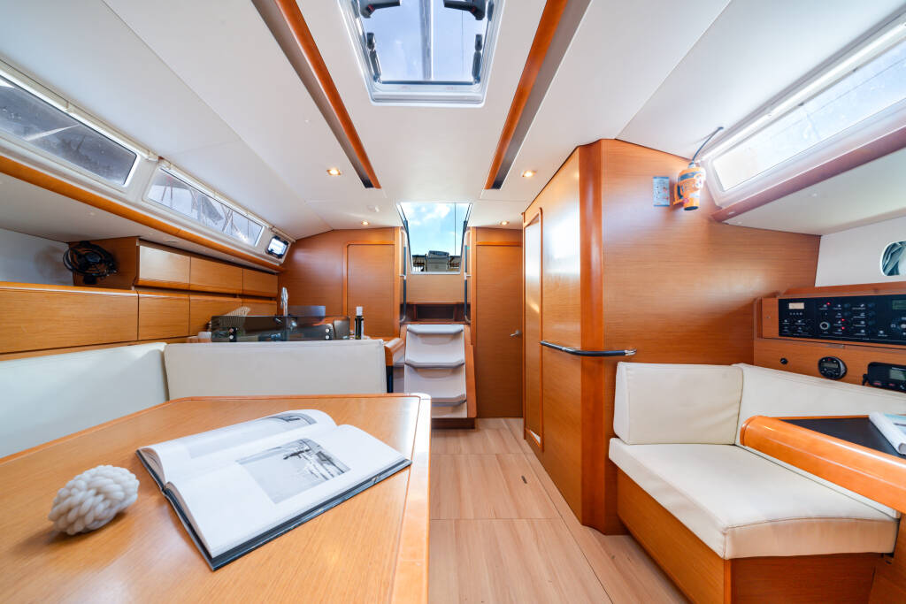 Sun Odyssey 439 ALIKI
