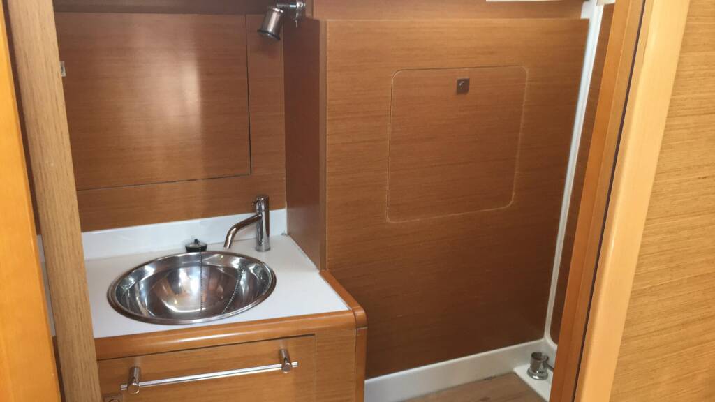 Sun Odyssey 439 Kontiki
