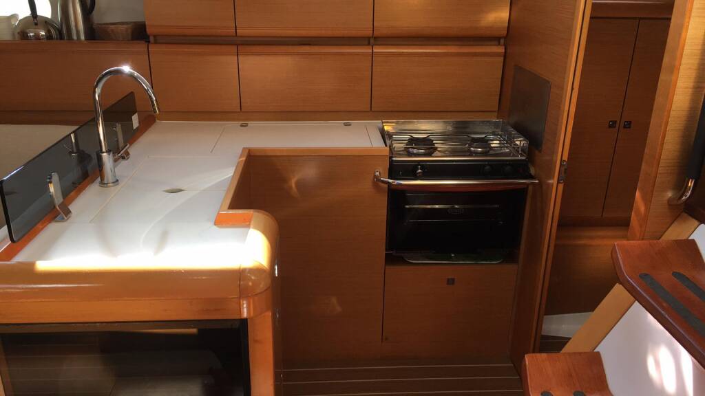 Sun Odyssey 439 Kontiki