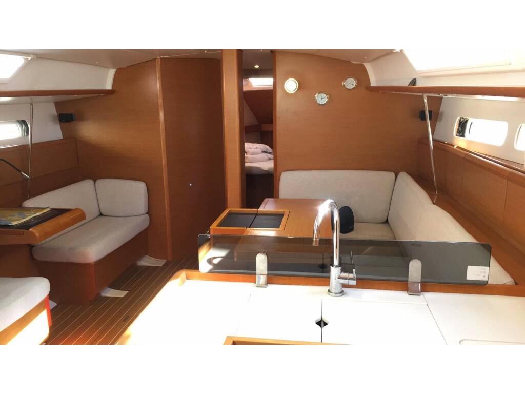 Sun Odyssey 439 Kontiki