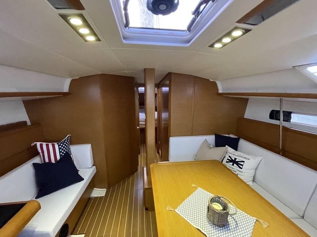 Sun Odyssey 439 Petrine II