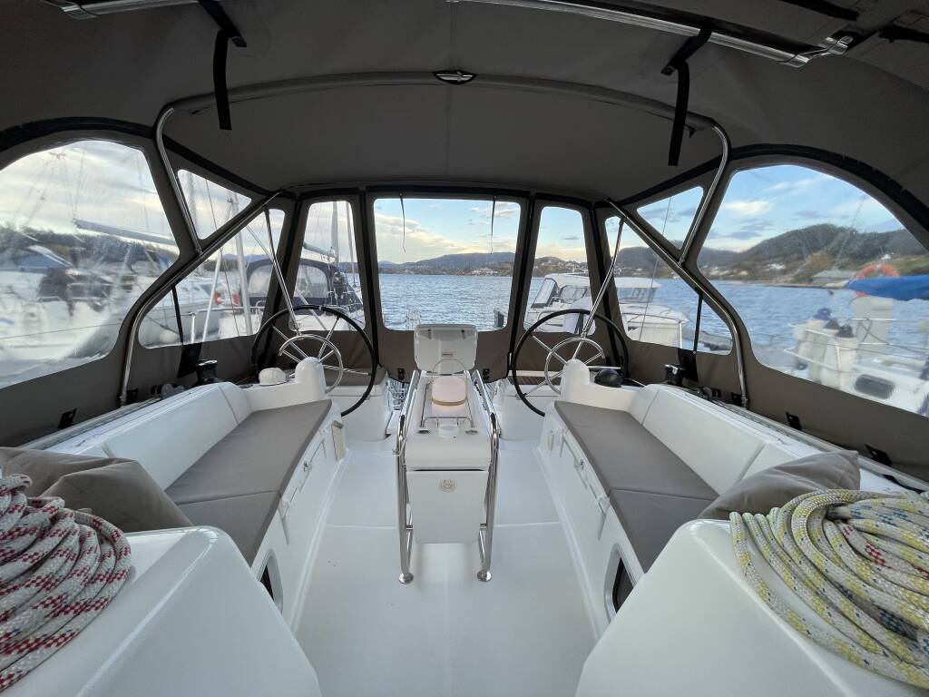 Sun Odyssey 439 Petrine II