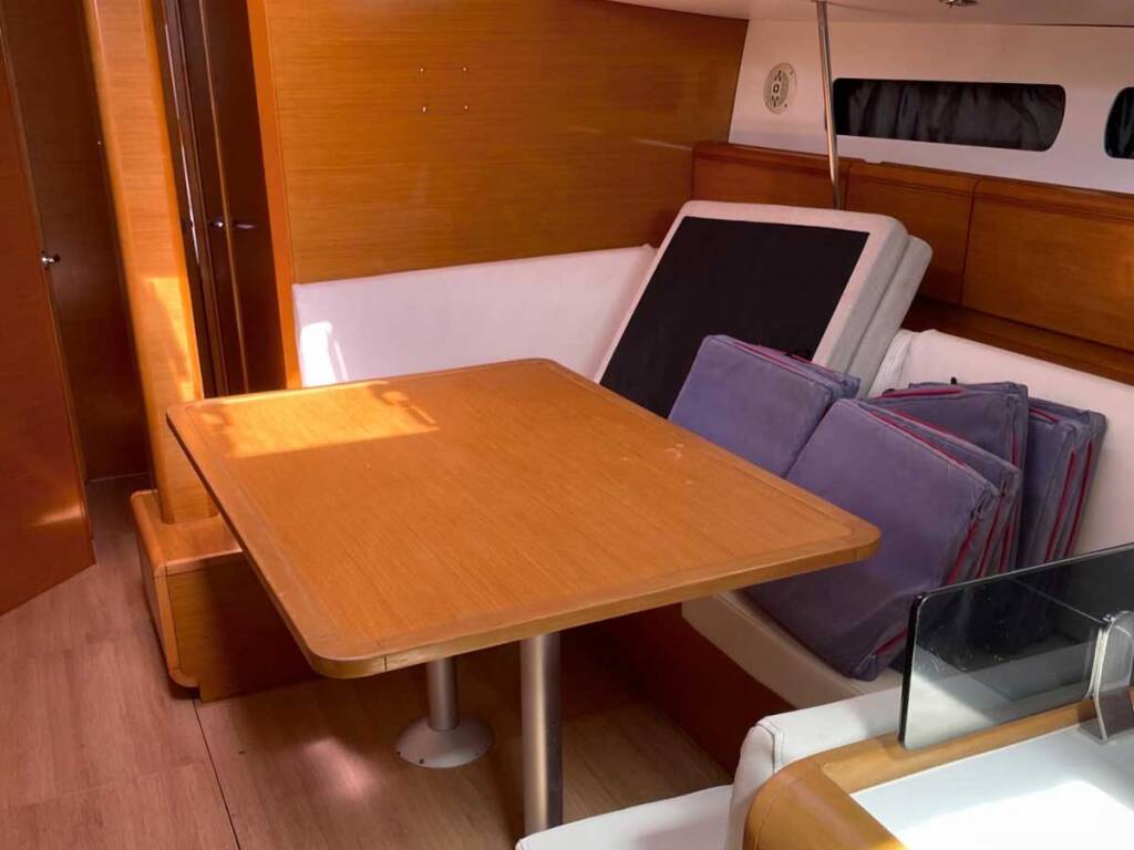 Sun Odyssey 439 Olga