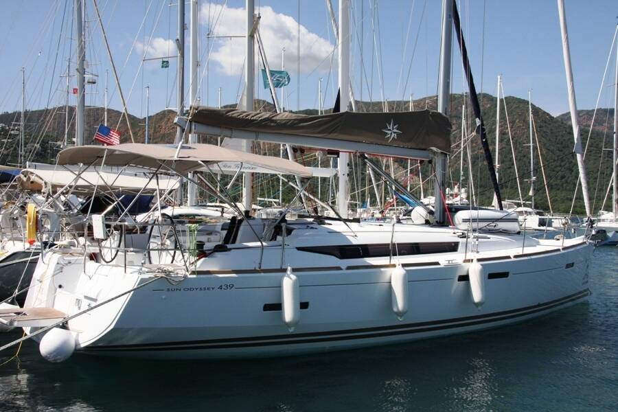 Sun Odyssey 439 Code