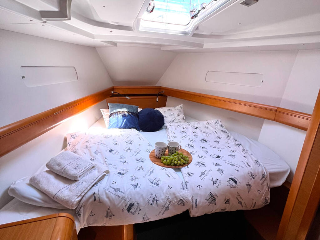 Sun Odyssey 439 LADY LINDA