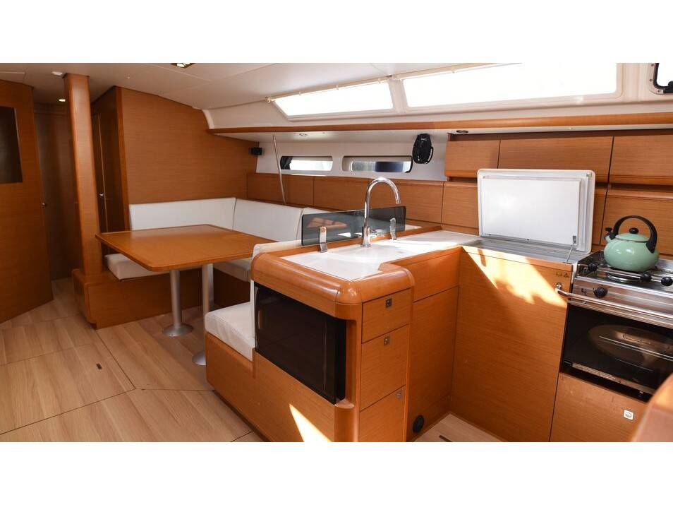 Sun Odyssey 439 Eudora