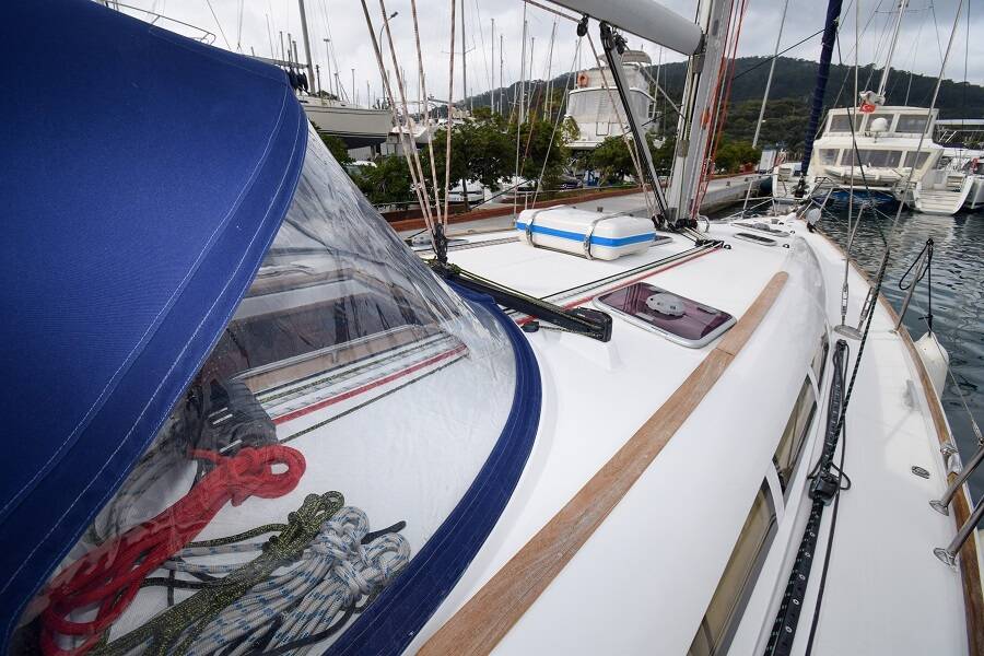 Sun Odyssey 44 i Loki