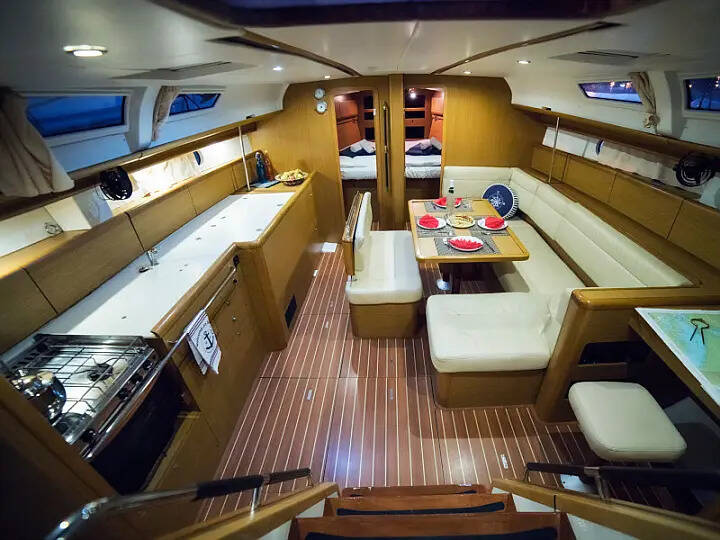 Sun Odyssey 44 i Eleni (NEW sails 2021)