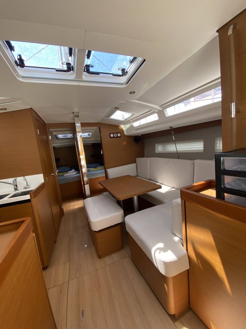 Sun Odyssey 440 Lornia