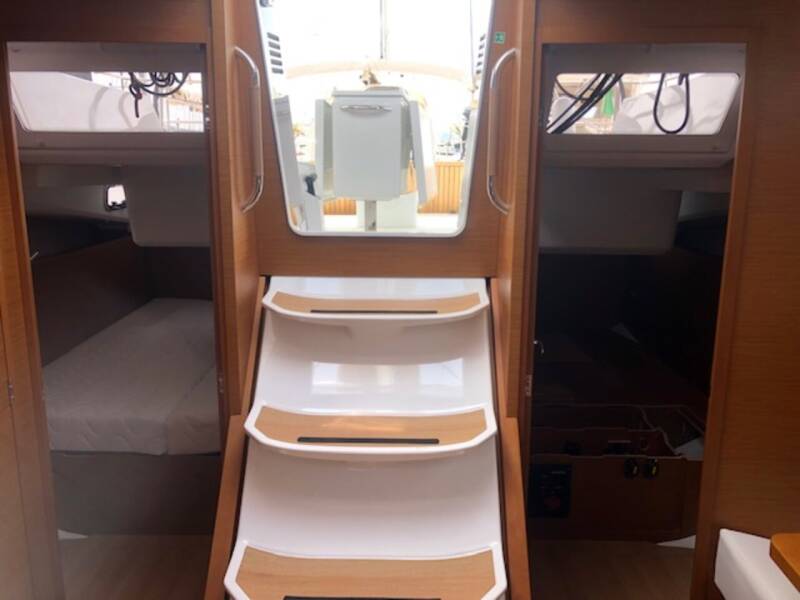 Sun Odyssey 440 Stardust