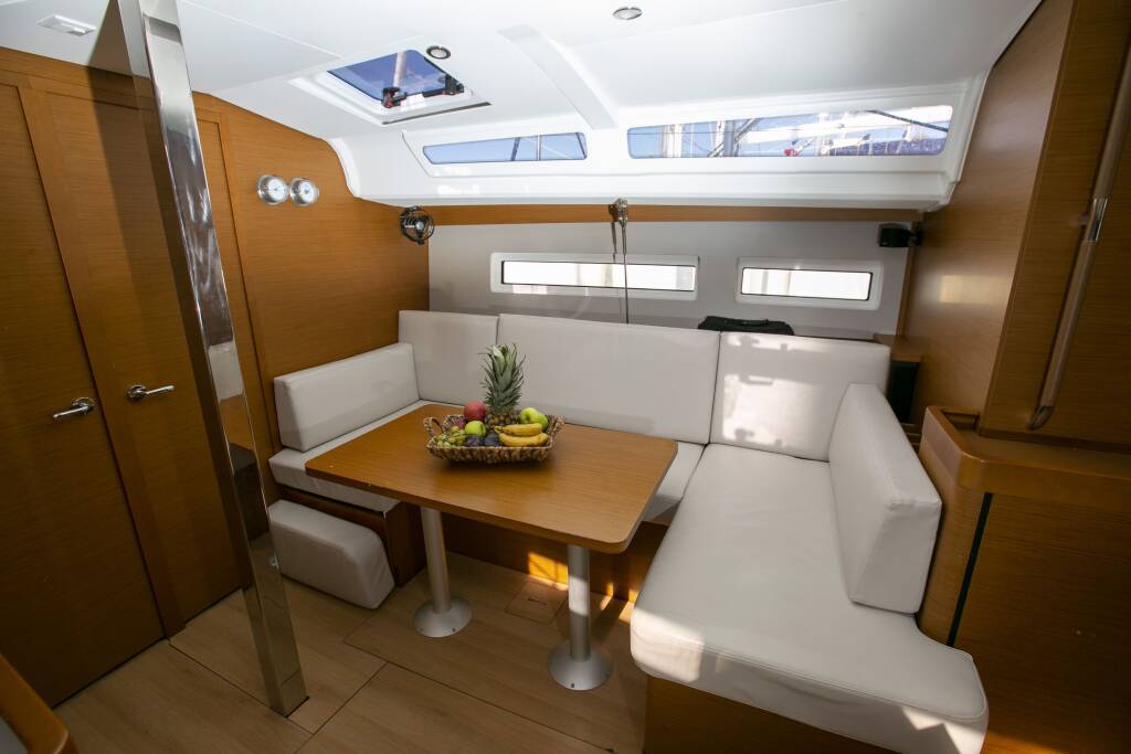 Sun Odyssey 440 HOMESICK GEORGE
