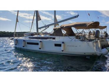 Sun Odyssey 440 XOXO