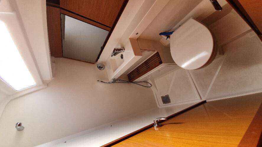 Sun Odyssey 440 XOXO
