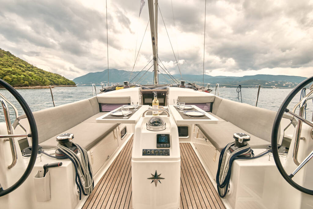 Sun Odyssey 440 Nymeria | Water-maker, Solar Panel, Teak Cockpit