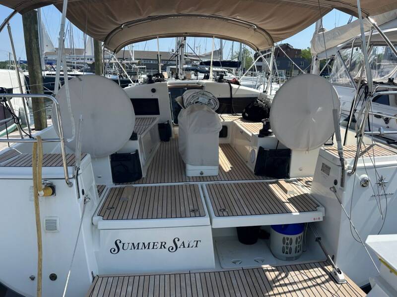 Sun Odyssey 440 Summer Salt
