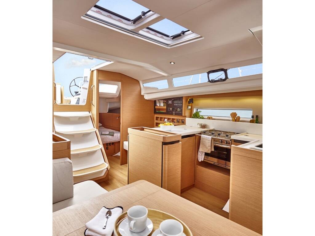 Sun Odyssey 440 