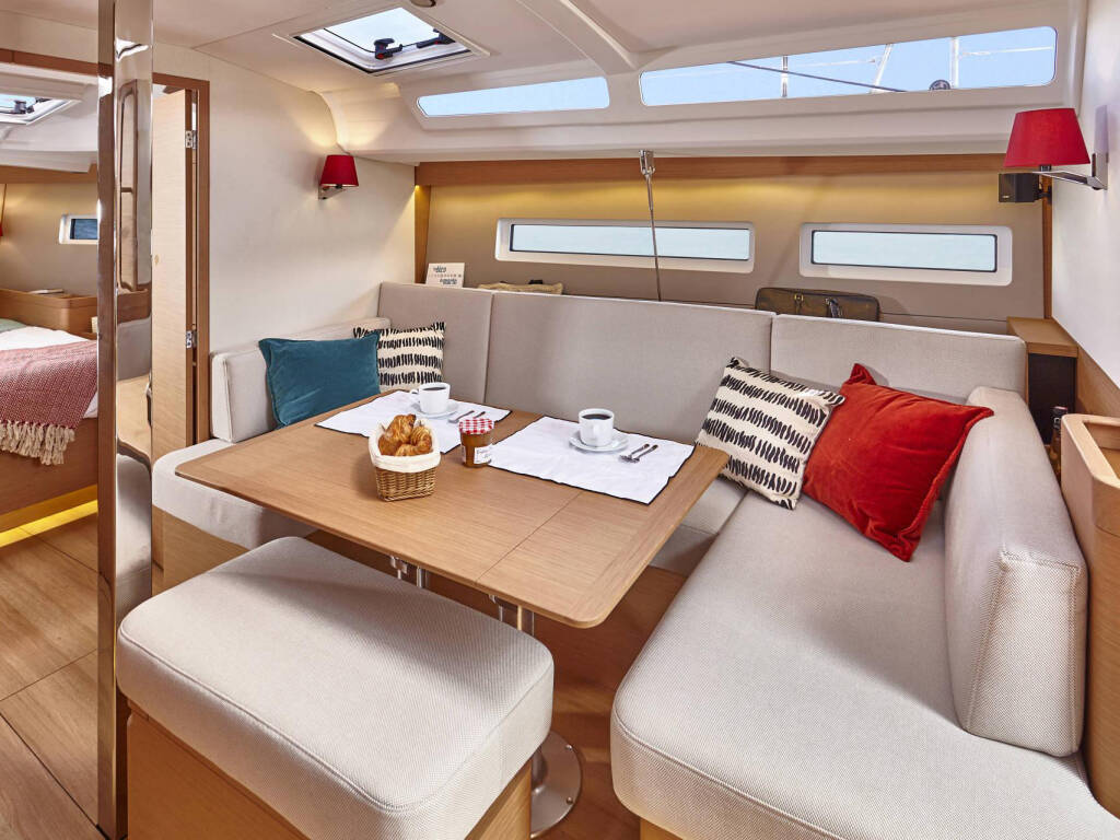 Sun Odyssey 440 Capella