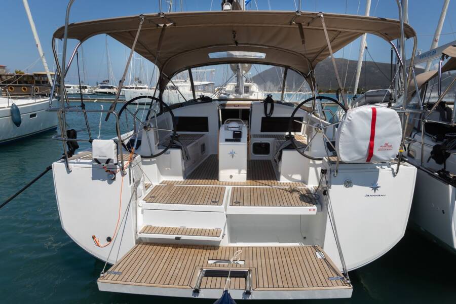 Sun Odyssey 440 Asteri