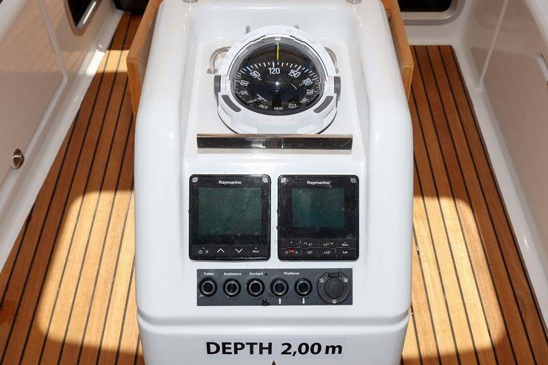 Sun Odyssey 440 Ana