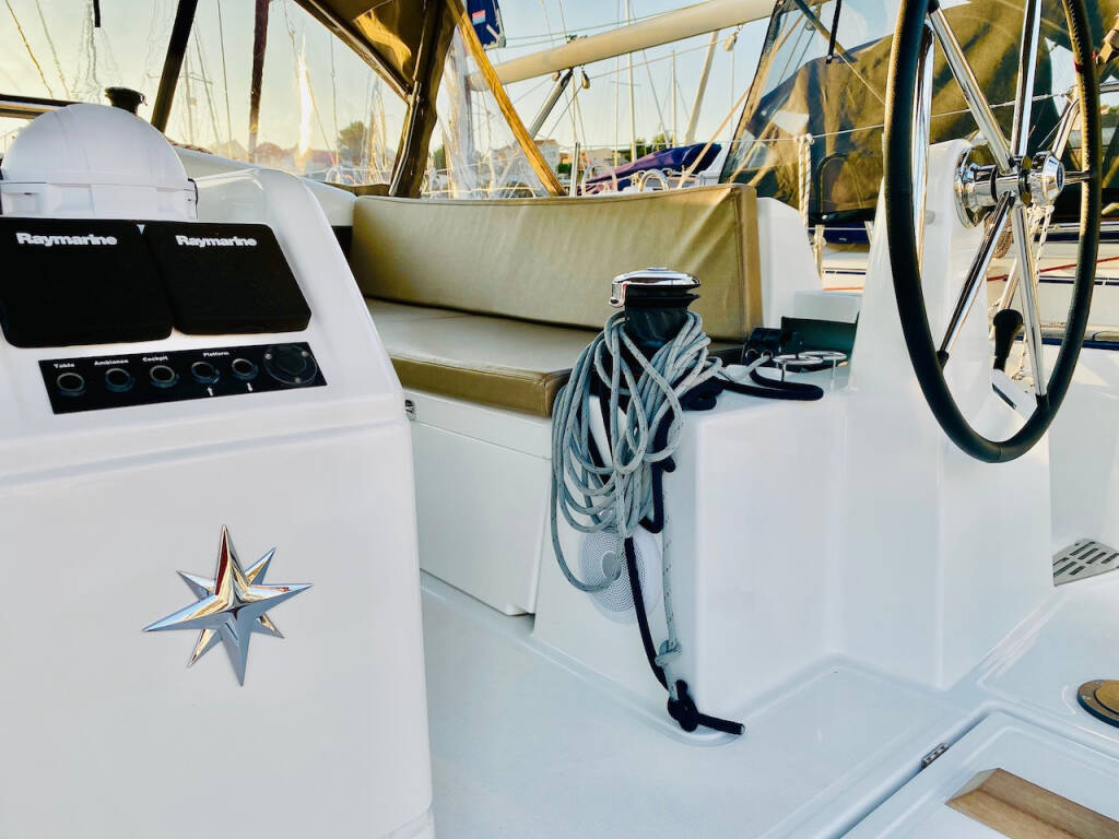 Sun Odyssey 440 SALVA