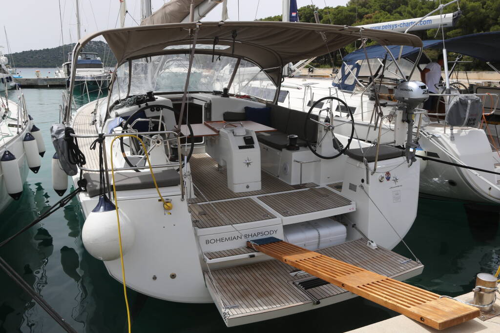 Sun Odyssey 440 • Bohemian Rhapsody