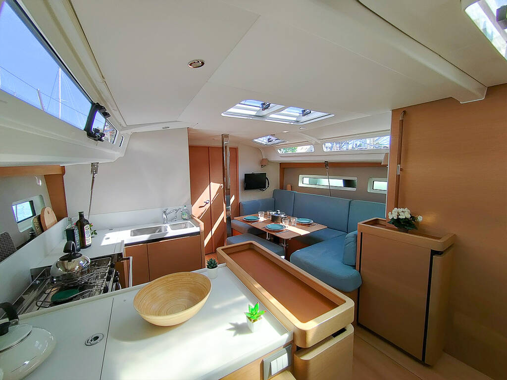 Sun Odyssey 440 