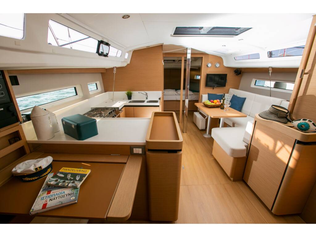 Sun Odyssey 440 North Wind 44