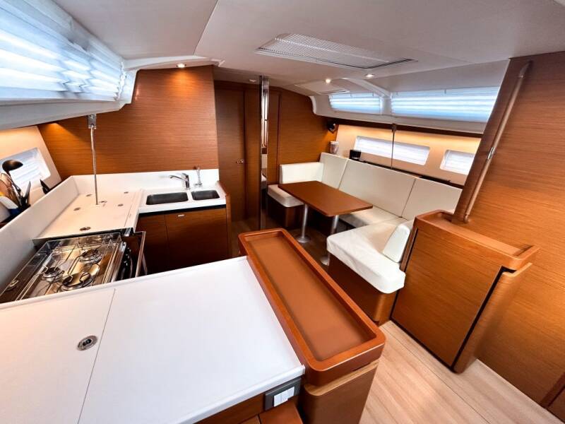 Sun Odyssey 440 Rhythm & Blues