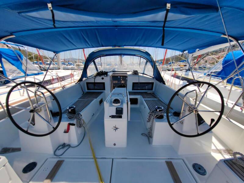 Sun Odyssey 440 Milky Way