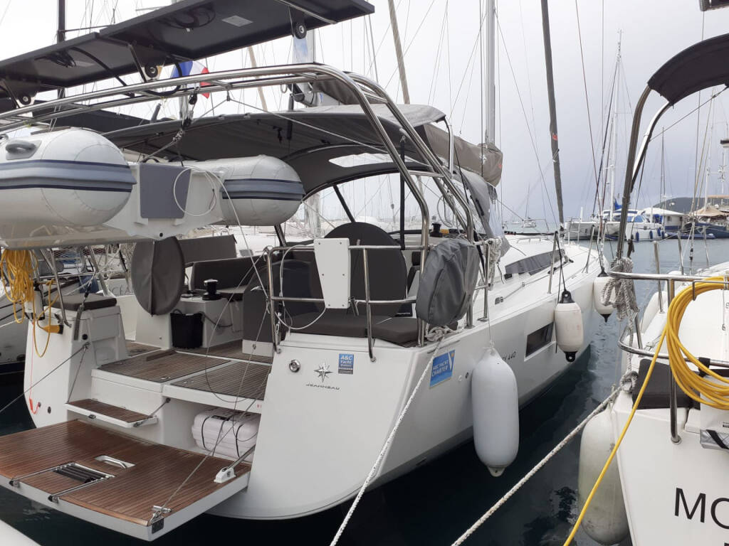 Sun Odyssey 440 Kerseli