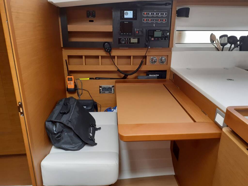 Sun Odyssey 440 Kerseli