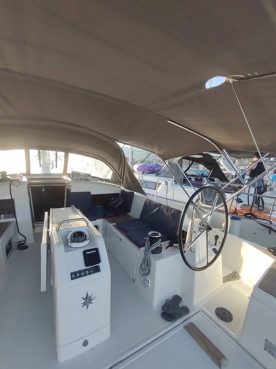 Sun Odyssey 440 Habibi