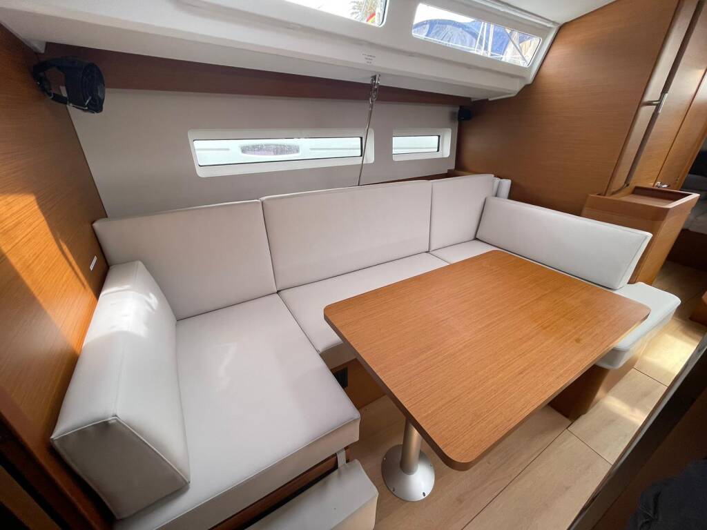 Sun Odyssey 440* Alboran Amaretto