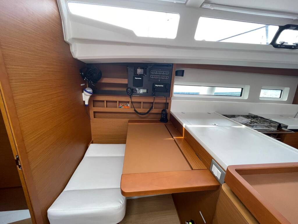 Sun Odyssey 440* Alboran Amaretto