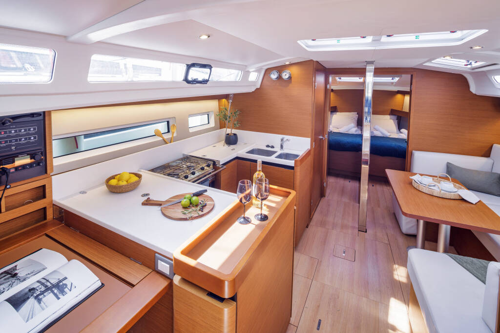 Sun Odyssey 440 