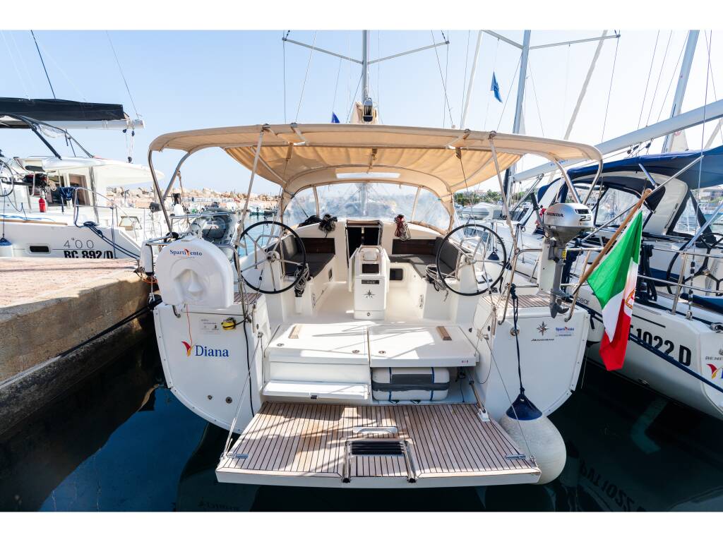 Sun Odyssey 440 • Diana - Standard line