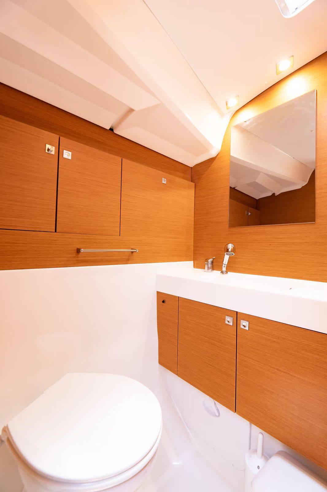 Sun Odyssey 440 Simoun (Pax 10)