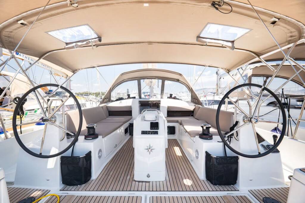 Sun Odyssey 440 Simoun (Pax 10)