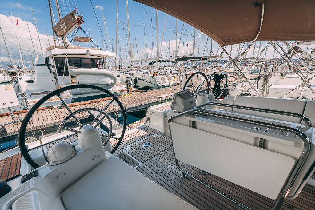 Sun Odyssey 449 Ventus