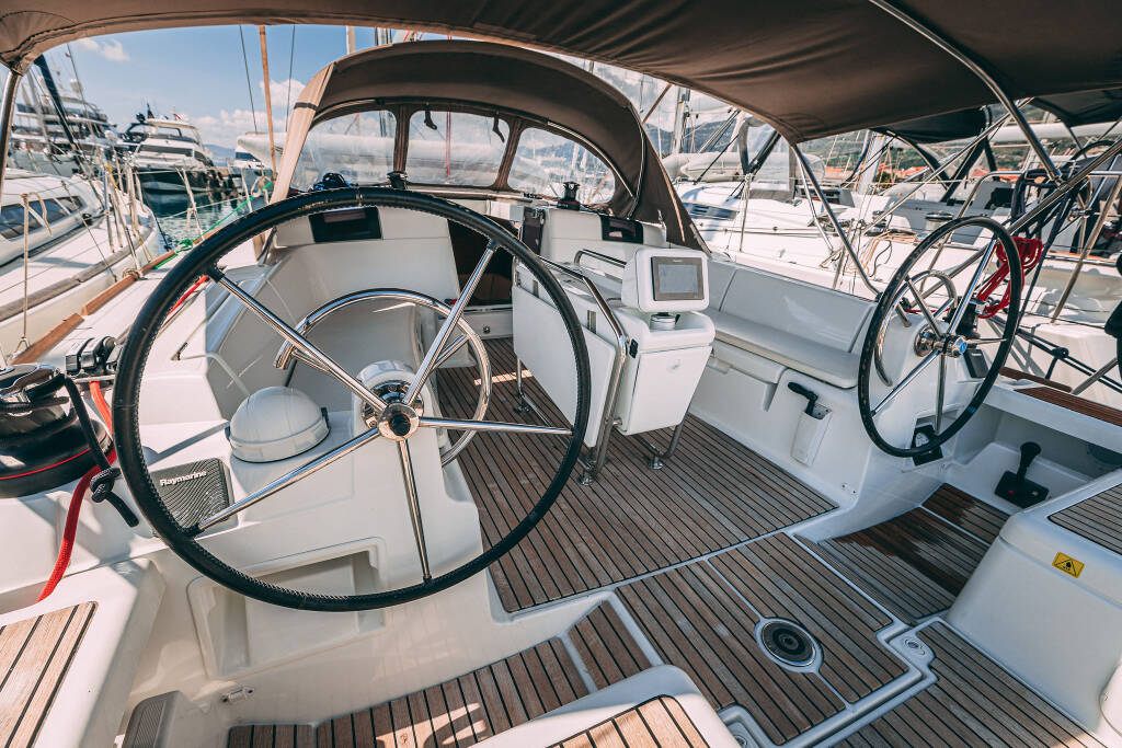 Sun Odyssey 449 Ventus
