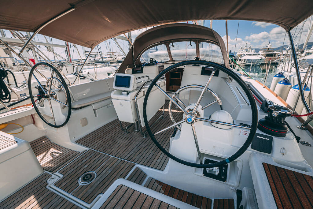 Sun Odyssey 449 Ventus
