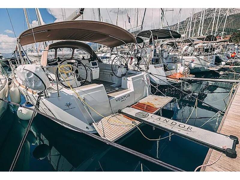 Sun Odyssey 449 • Ventus