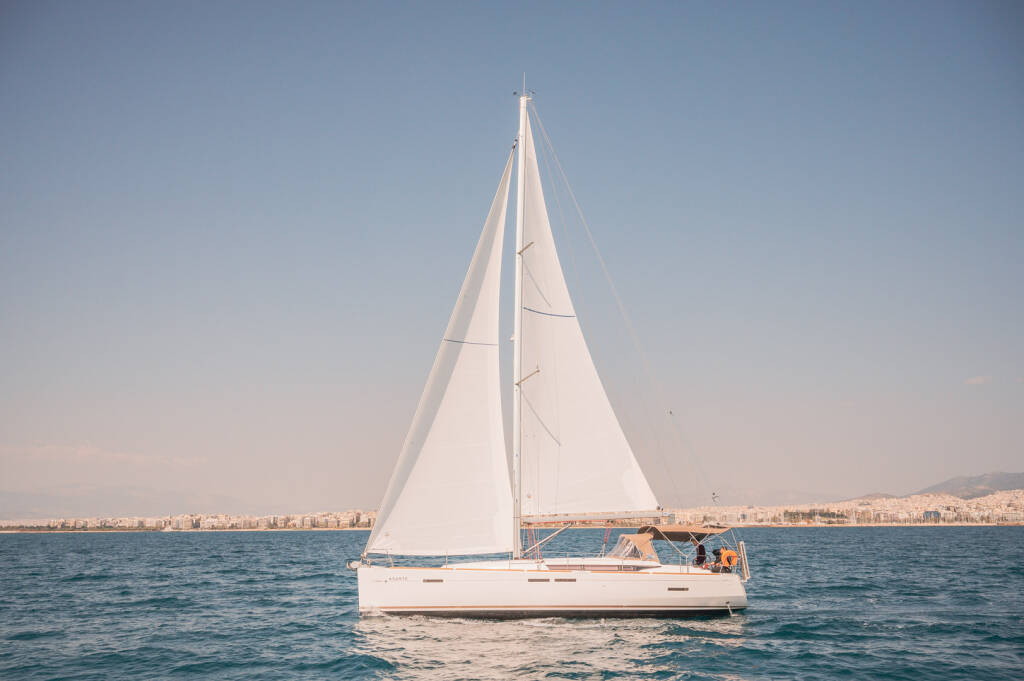 Sun Odyssey 449 Asante