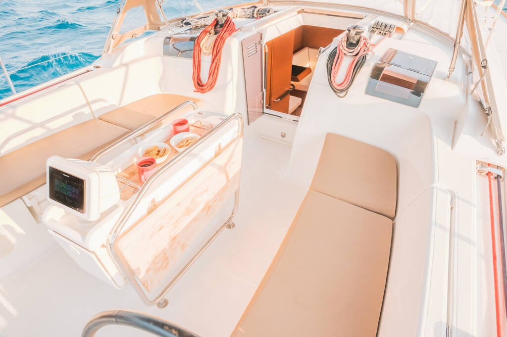 Sun Odyssey 449 Asante